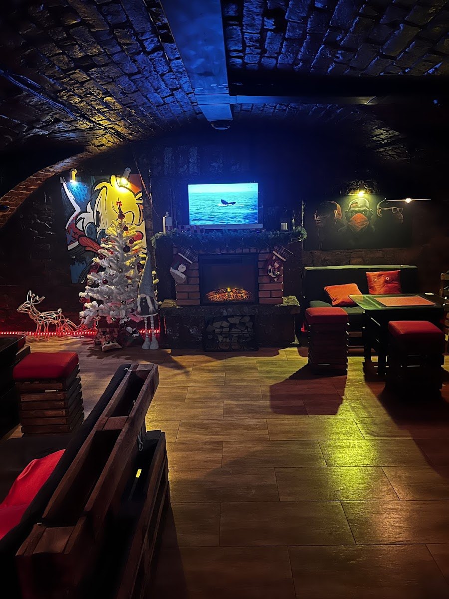 Бар Red Lamp