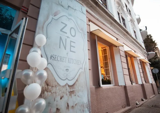 Ресторан Zone of #Secret Kitchen (Зон оф #Стріт Кітчен)