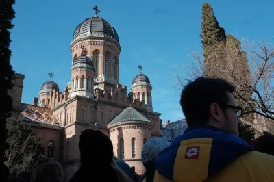 Туристичний маршрут "‬Місто Червоної рути‭"‬ присвячений Івасюку відкрили сьогодні (фото) — фото 4