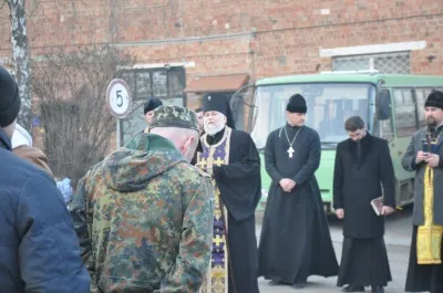 70 мобілізованих відправилися з Чернівців на навчання (фото) — фото 2