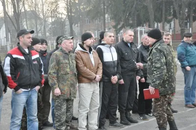 70 мобілізованих відправилися з Чернівців на навчання (фото) — фото 4