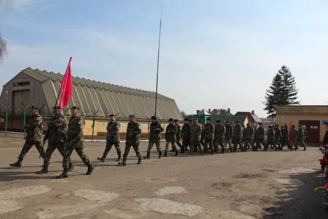 На Буковину з зони АТО повернулися 173 прикордонники (фото) — фото 5
