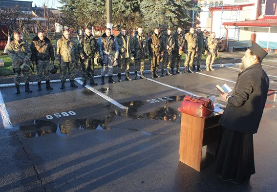 Буковинські автоінспектори вирушили на Схід України (фото) — фото 4